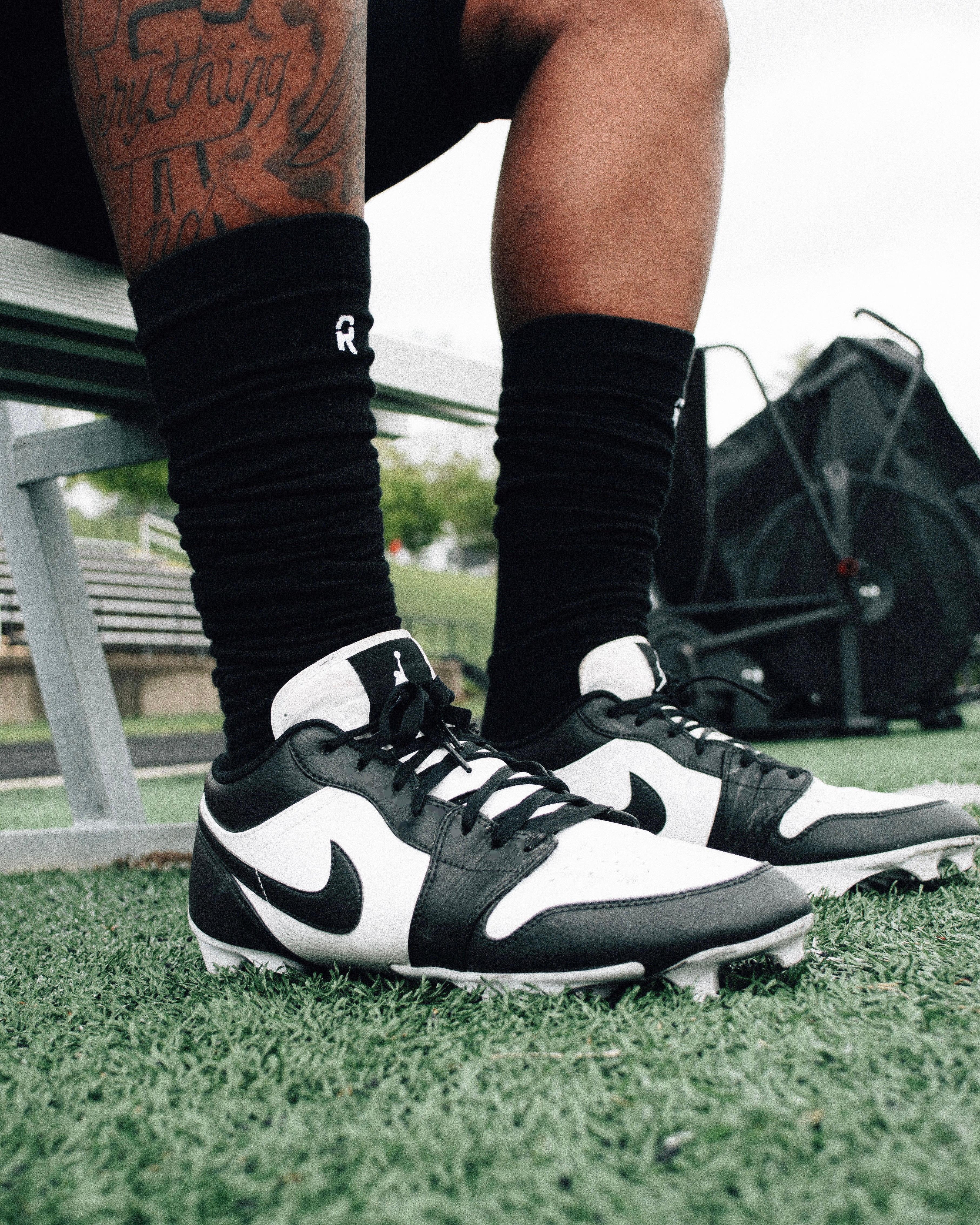 Refend Scrunch Grip Socks Black